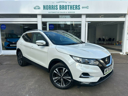 Nissan Qashqai  1.3 DIG-T N-Connecta Euro 6 (s/s) 5dr