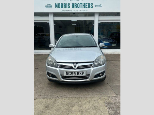 Vauxhall Astra  1.8i 16v SRi 5dr