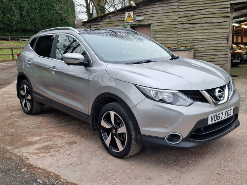 Nissan Qashqai  1.5 dCi N-Connecta Euro 6 (s/s) 5dr