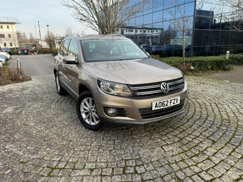 Volkswagen Tiguan  2.0 TDI BlueMotion Tech SE DSG 4WD Euro 5 (s/s) 5dr