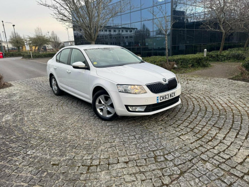 Skoda Octavia  2.0 TDI SE DSG Euro 5 (s/s) 5dr