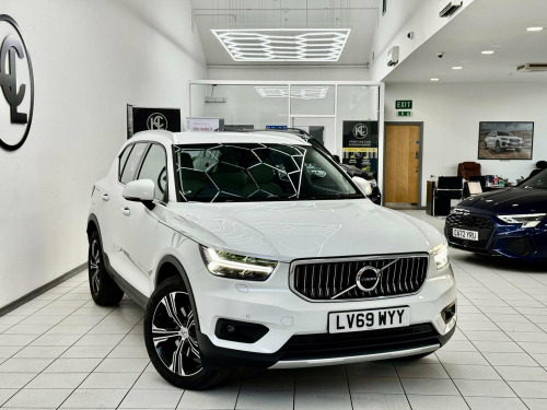 Volvo XC40  2.0 T5 Inscription Auto AWD Euro 6 (s/s) 5dr