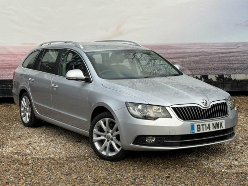 Skoda Superb  2.0 TDI SE DSG Euro 5 (s/s) 5dr