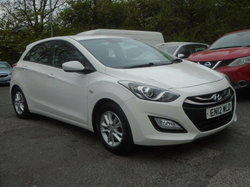 Hyundai i30  1.4 Active Euro 5 5dr