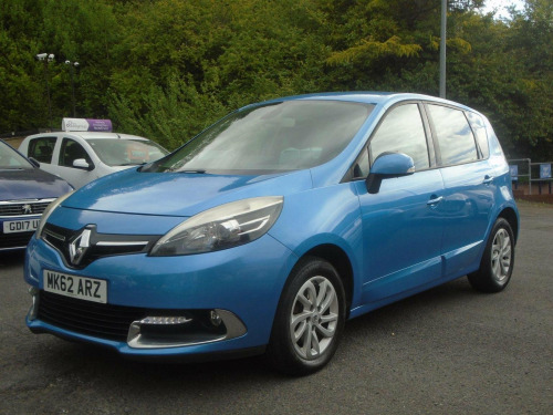 Renault Scenic  1.5 dCi Dynamique TomTom Euro 5 (s/s) 5dr