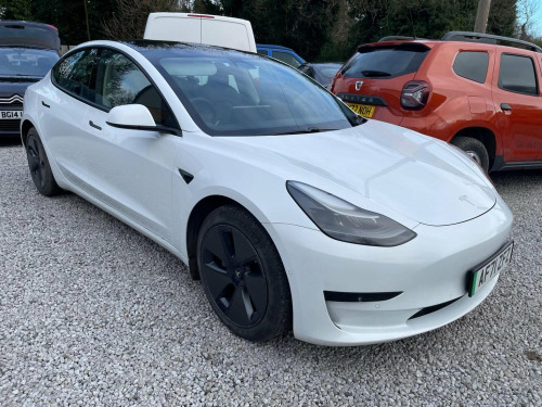 Tesla Model 3  Standard Range Plus Auto RWD 4dr