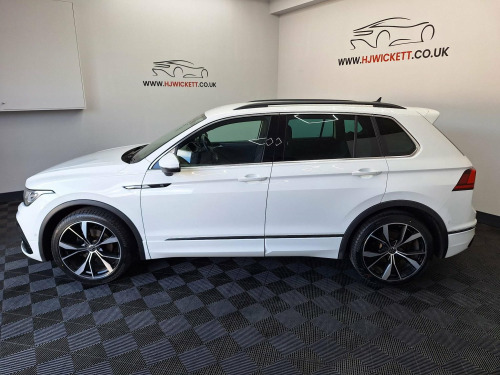 Volkswagen Tiguan  2.0 TDI R-Line DSG Euro 6 (s/s) 5dr