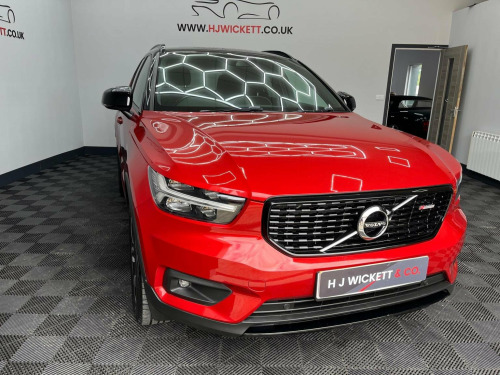 Volvo XC40  1.5 T3 R-Design Auto Euro 6 (s/s) 5dr