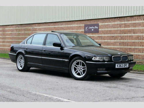 BMW 7 Series  4.4 740i L 4dr