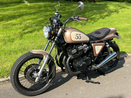 Suzuki GS750