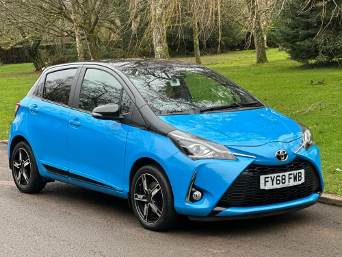 Toyota Yaris  1.5 VVT-i Cyan Bi-Tone Euro 6 5dr