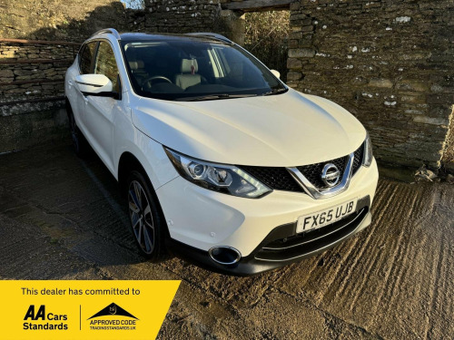 Nissan Qashqai  1.6 dCi Tekna XTRON 2WD Euro 6 (s/s) 5dr