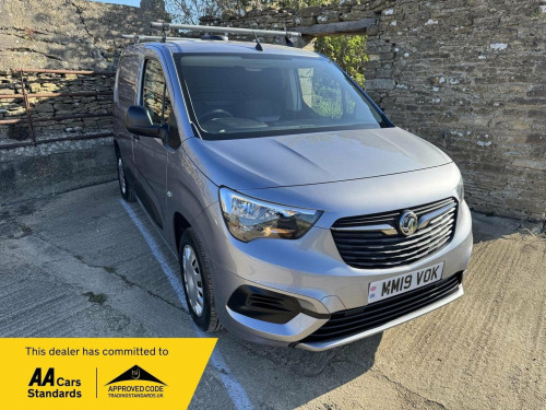 Vauxhall Combo  1.6 Turbo D 2000 Sportive L1 H1 Euro 6 (s/s) 4dr
