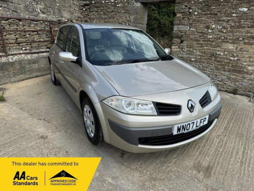 Renault Megane  1.6 VVT Expression Proactive 5dr