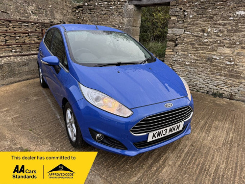 Ford Fiesta  1.0T EcoBoost Zetec Euro 5 (s/s) 5dr