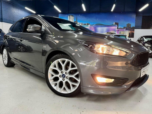 Ford Focus  1.0T EcoBoost ST-Line Euro 6 (s/s) 5dr