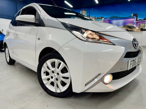 Toyota AYGO  1.0 VVT-i x-pure Euro 6 5dr