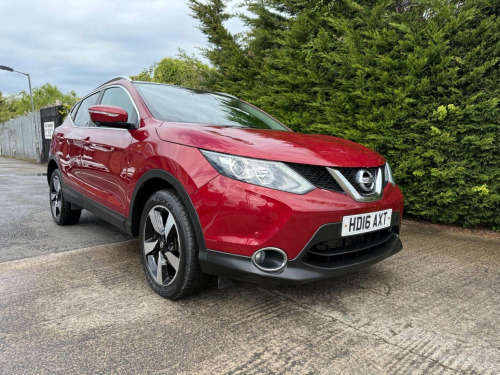 Nissan Qashqai  1.2 DIG-T N-Connecta 2WD Euro 6 (s/s) 5dr