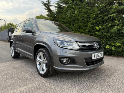 Volkswagen Tiguan  2.0 TDI BlueMotion Tech R-Line DSG 4WD Euro 5 (s/s) 5dr (Nav)