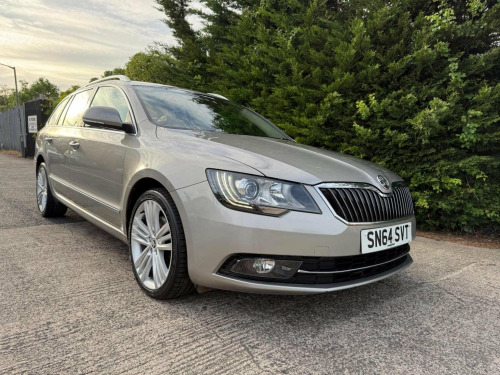 Skoda Superb  2.0 TDI Elegance DSG Euro 5 (s/s) 5dr