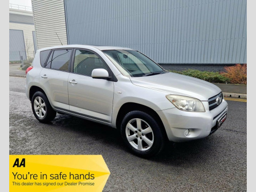 Toyota RAV4  2.0 XT-R 4WD 5dr