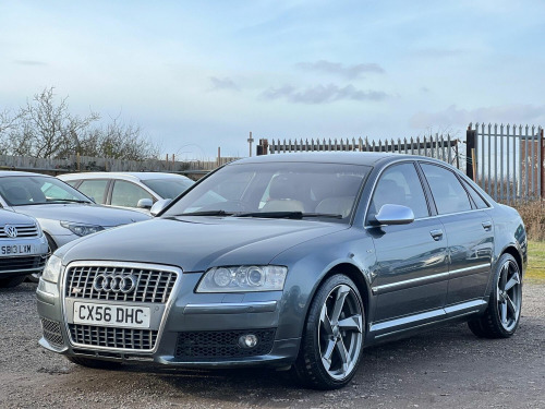 Audi S8  5.2 FSI quattro 4dr