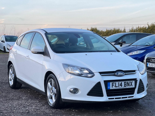 Ford Focus  1.6 TDCi Zetec Navigator Euro 5 (s/s) 5dr