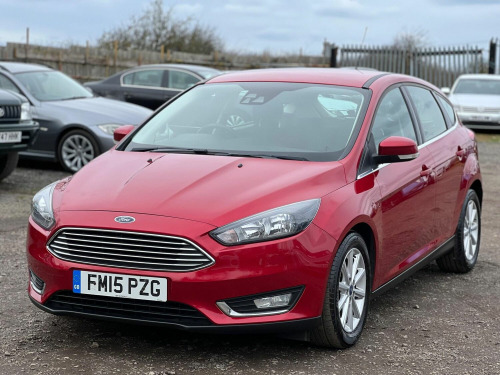 Ford Focus  2.0 TDCi Titanium Euro 6 (s/s) 5dr