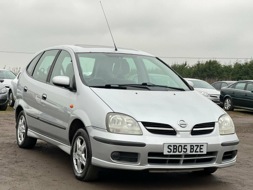 Nissan Almera Tino  1.8 SE 5dr