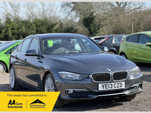 BMW 3 Series  2.0 320d Luxury Auto Euro 5 (s/s) 4dr