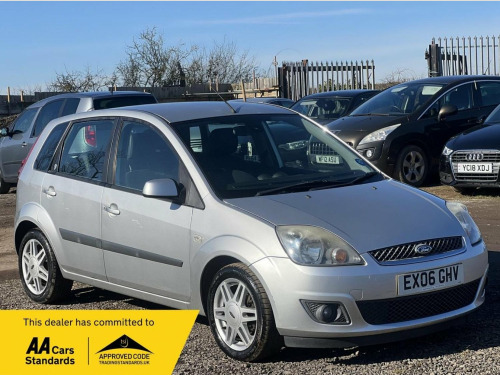 Ford Fiesta  1.4 Ghia 5dr