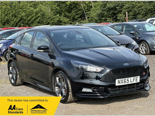Ford Focus  2.0 TDCi ST-3 Euro 6 (s/s) 5dr