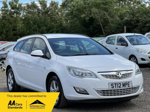Vauxhall Astra  1.7 CDTi ecoFLEX Exclusiv Sports Tourer Euro 5 (s/s) 5dr