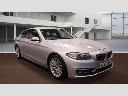 BMW 5 Series  2.0 520d Luxury Auto Euro 6 (s/s) 4dr