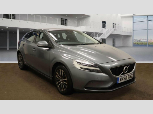 Volvo V40  2.0 D2 Momentum Euro 6 (s/s) 5dr