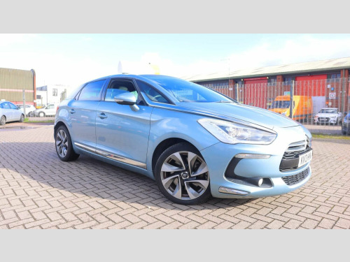 Citroen DS5  2.0 HDi DStyle Euro 5 5dr