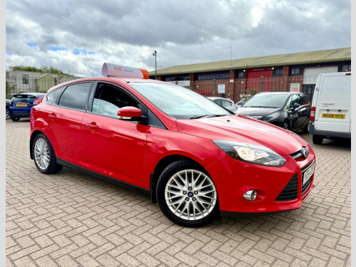 Ford Focus  1.0T EcoBoost Zetec Euro 5 (s/s) 5dr