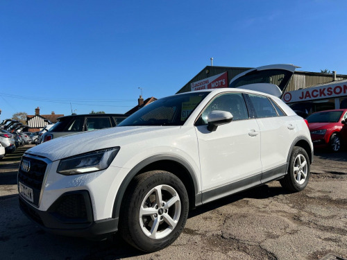 Audi Q2  1.0 TFSI 30 Technik Euro 6 (s/s) 5dr