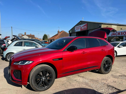 Jaguar F-PACE  2.0 D200 MHEV R-Dynamic SE Black Auto AWD Euro 6 (s/s) 5dr