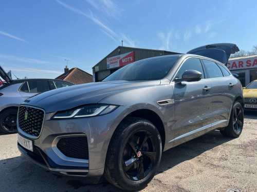 Jaguar F-PACE  2.0 D165 MHEV R-Dynamic S Auto AWD Euro 6 (s/s) 5dr