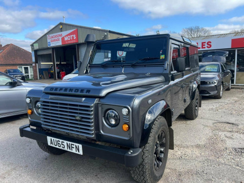 Land Rover 110  2.2 TDCi XS Utility Wagon 4WD MWB Euro 5 5dr