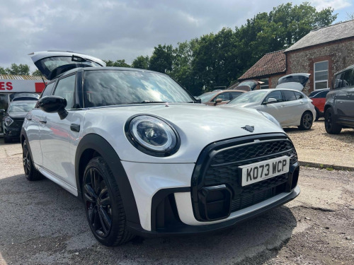 MINI Hatch  1.5 Cooper Sport Steptronic Euro 6 (s/s) 5dr