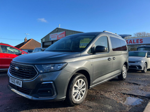 Ford Grand Tourneo Connect  1.5 EcoBoost Titanium DCT Euro 6 (s/s) 5dr