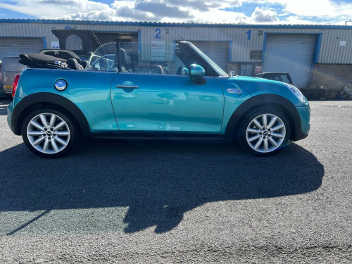 MINI Convertible  2.0 Cooper S Auto Euro 6 (s/s) 2dr