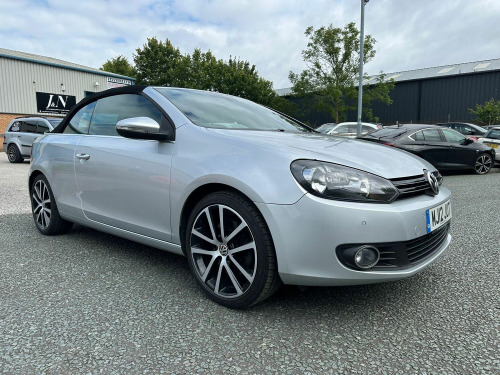 Volkswagen Golf  2.0 TDI BlueMotion Tech GT Cabriolet Euro 5 (s/s) 2dr