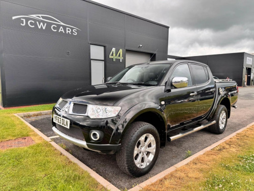 Mitsubishi L200  2.5 DI-D Barbarian Auto 4WD Euro 5 4dr (LB)