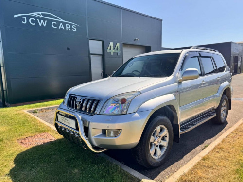 Toyota Land Cruiser  3.0 D-4D Invincible 5dr
