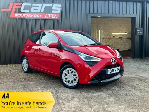 Toyota AYGO  1.0 VVT-i x-play Euro 6 5dr