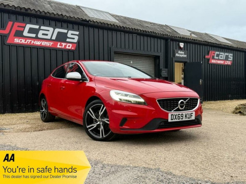 Volvo V40  1.5 T2 R-Design Edition Auto Euro 6 (s/s) 5dr