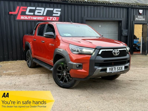 Toyota Hi-Lux  2.8 D-4D Invincible X Auto 4WD Euro 6 (s/s) 4dr